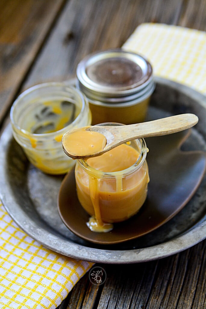 Like Caramel sauce? With the Instant Pot and some know how, this is how to make the easiest Instant pot caramel sauce ever!
