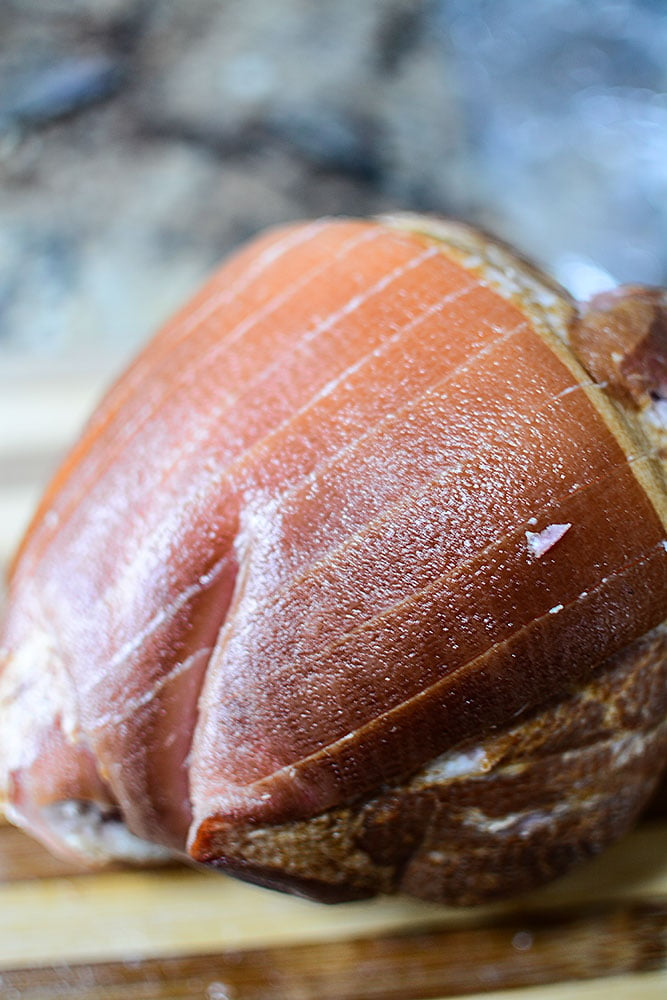 BROWN SUGAR PECAN MAPLE GLAZED HAM - One of the best baked ham recipes I've ever made! It's sweet and salty, buttery and nutty from the pecans.. it's incredibly delicious!!