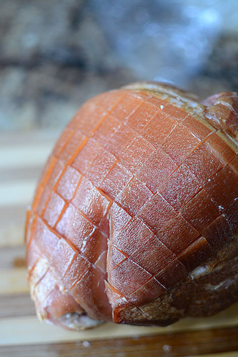 BROWN SUGAR PECAN MAPLE GLAZED HAM - One of the best baked ham recipes I've ever made! It's sweet and salty, buttery and nutty from the pecans.. it's incredibly delicious!!