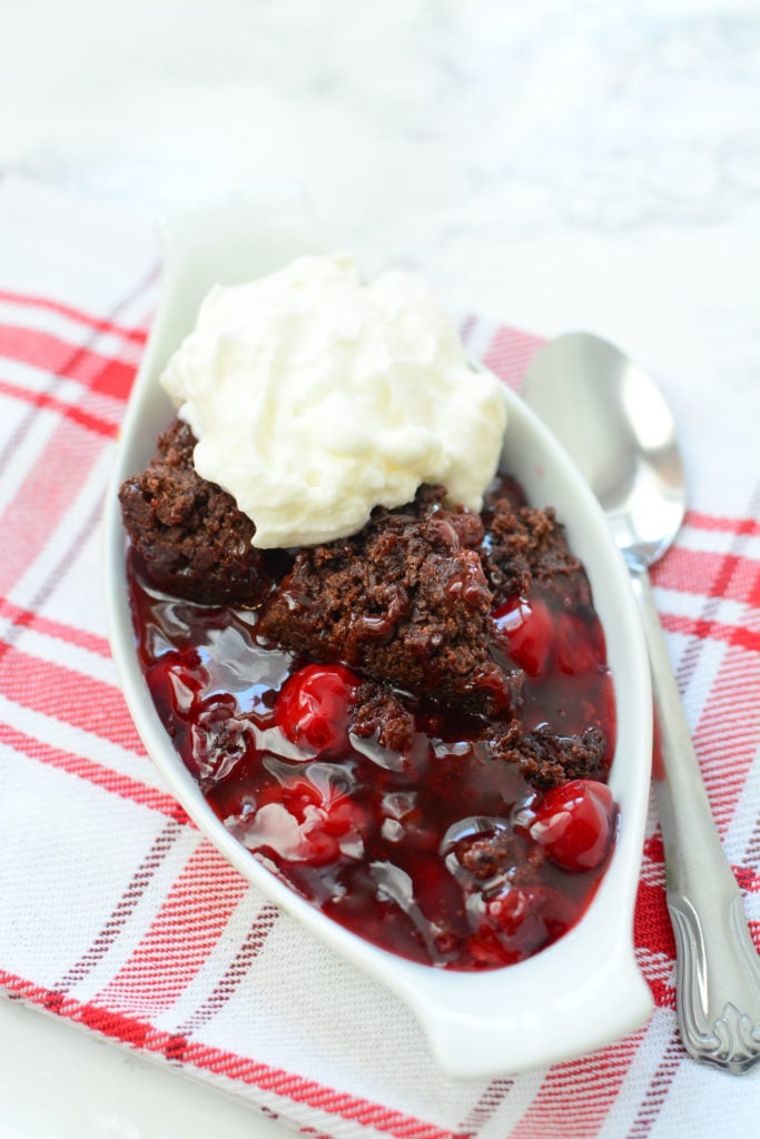 This Slow Cooker Chocolate Cherry Cake makes a delectable dessert. The rich chocolately taste with the juicy cherries make this treat a win win!!