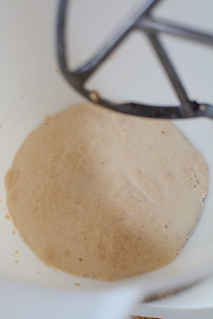 In this recipe, I show you how to make slow cooker bread. It's the easiest, fresh bread that you can make - and it's a cinch in your crockpot!!