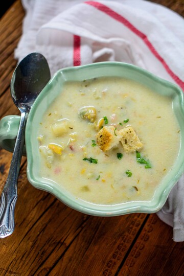Hearty Instant Pot Clam Chowder Soup Recipe | The Salty Pot