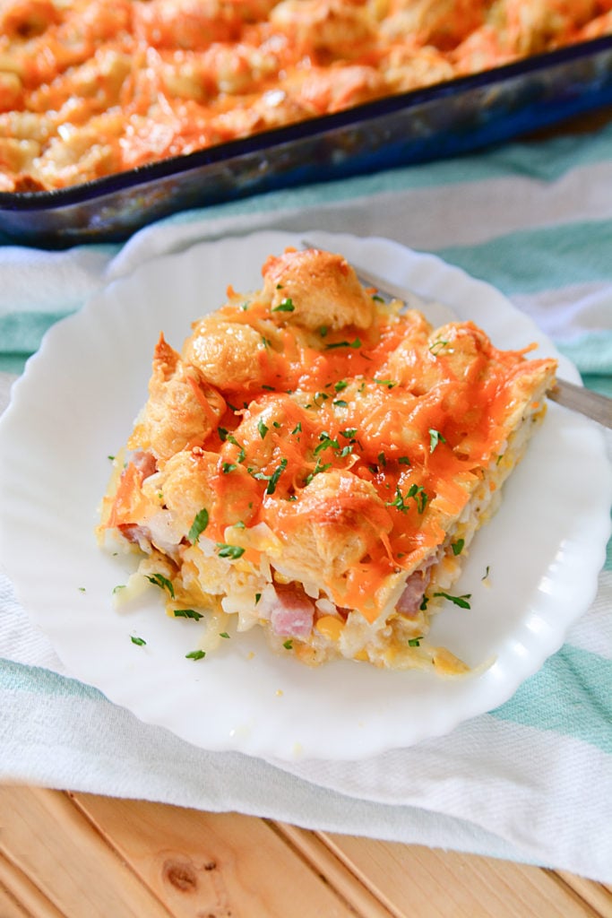 I love this ham and hasbrown casserole. It's so easy to make, and perfect to serve for brunch!