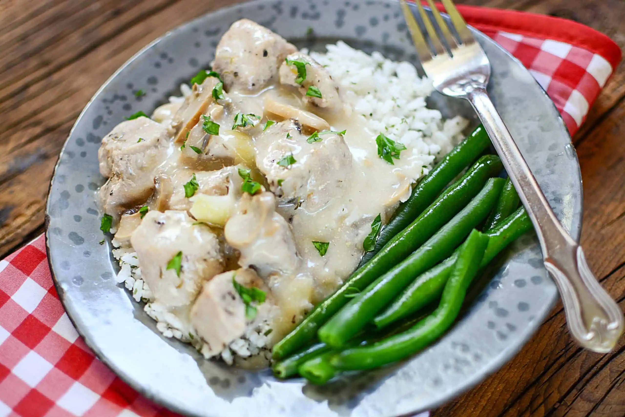 pork chops on plate ready to serve