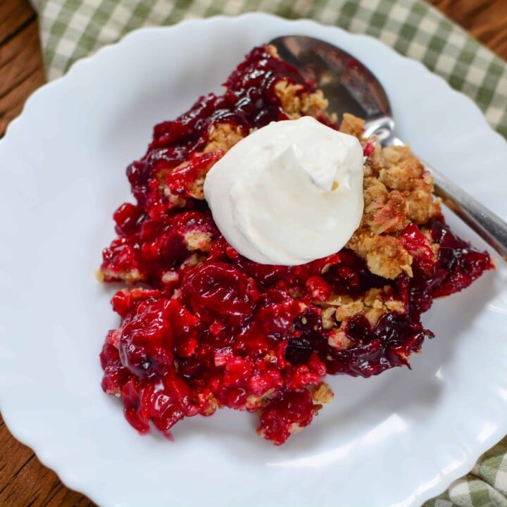 Summertime Sour Cherry Crisp 