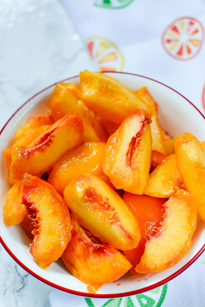 The Easy Way To Peel Peaches The Salty Pot