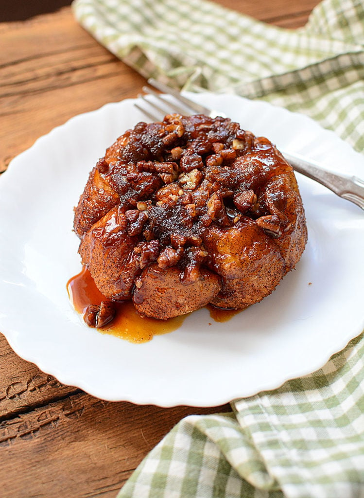 Mini Pecan Caramel Monkey Bread Desserts The Salty Pot