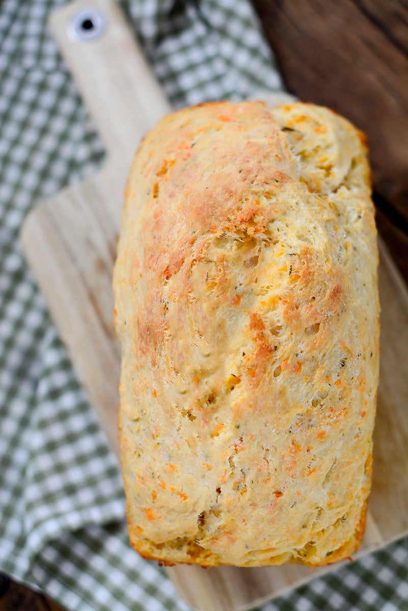 Cheddar N' Dill Bread | The Salty Pot