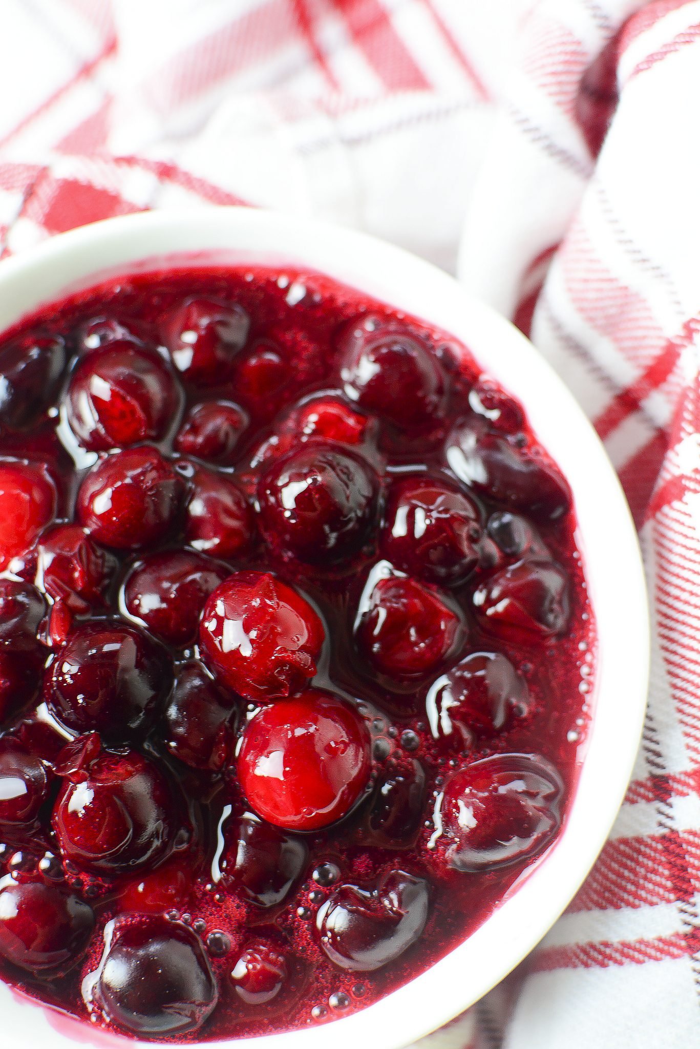 Sour Cherry Pie Filling | The Salty Pot