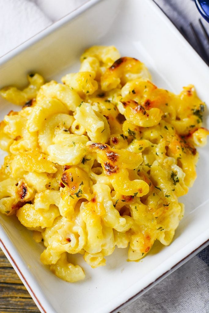 Old-Fashioned Macaroni and Cheese - Insanely Good