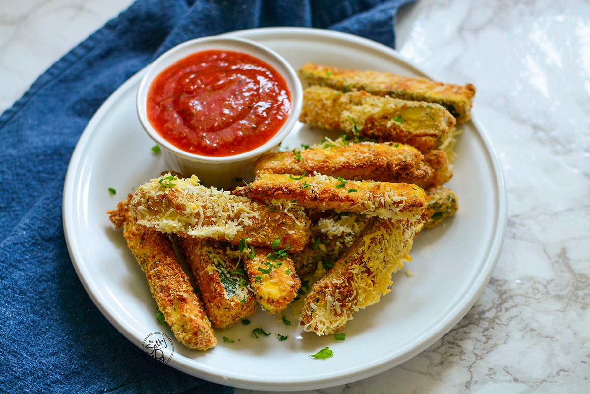 Air Fryer Zucchini Sticks | The Salty Pot