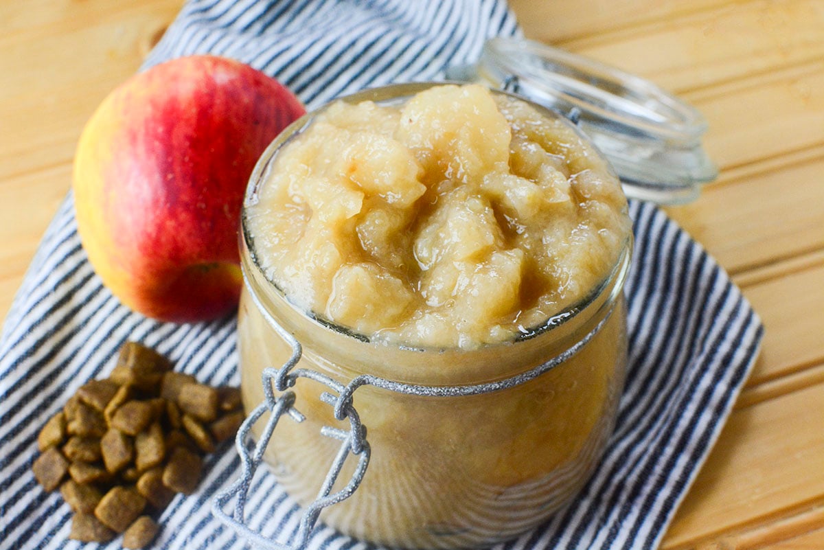 How To Make Applesauce For Dogs The Salty Pot