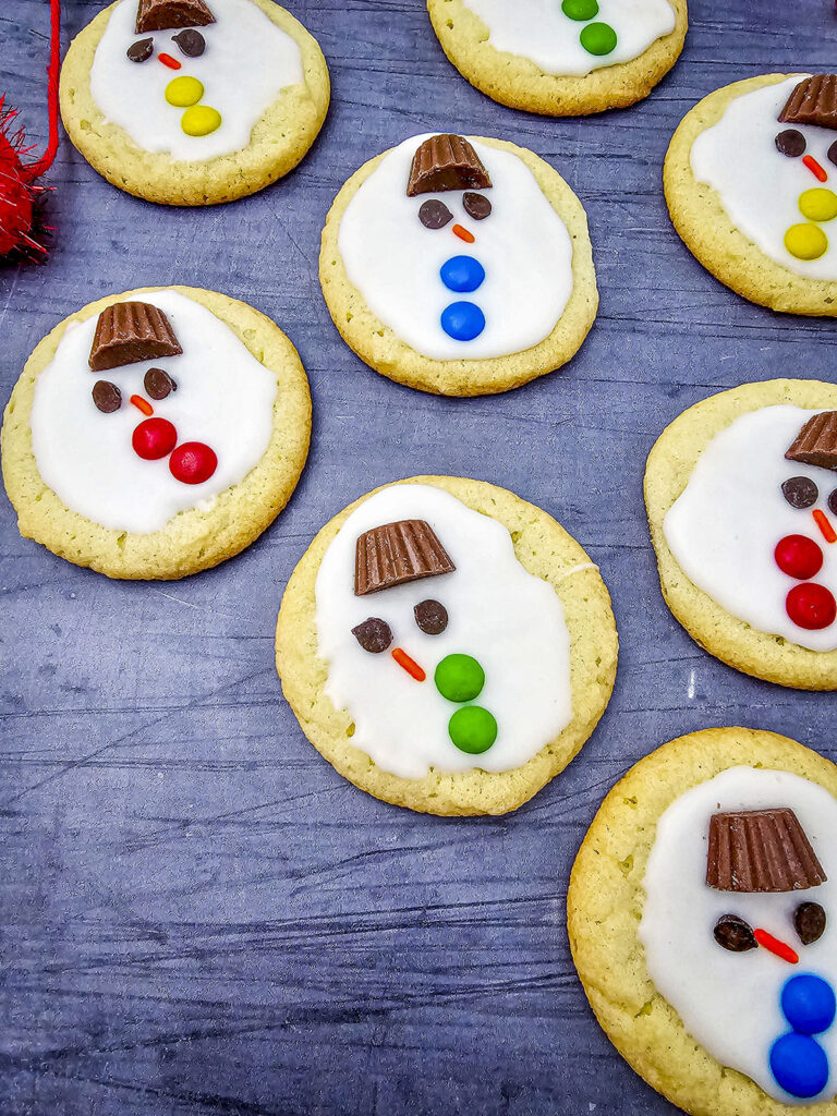 Melted Snowman Sugar Cookies (Ridiculously Cute + Insanely Easy)