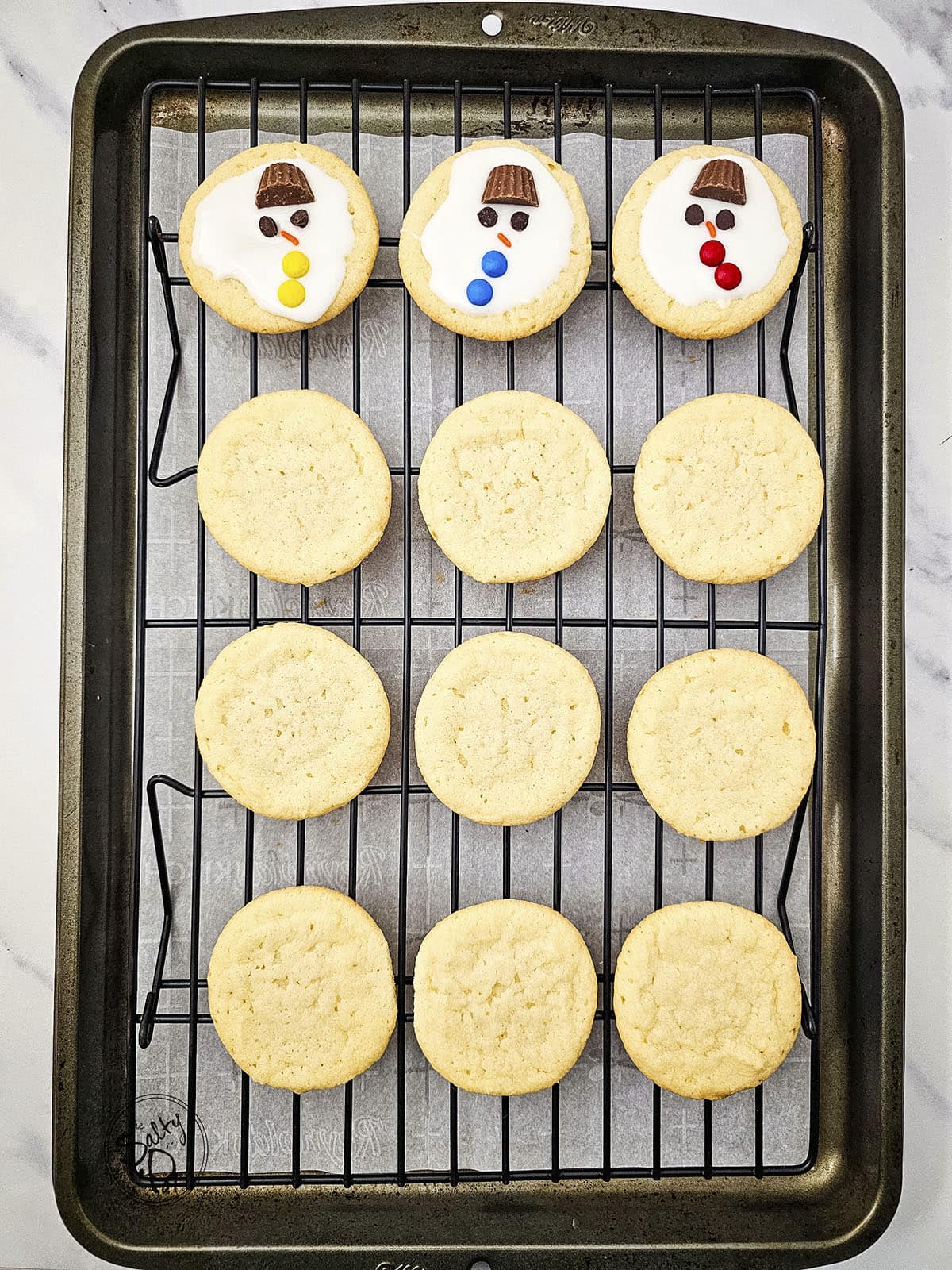 Melted Snowman Sugar Cookies (Ridiculously Cute + Insanely Easy)