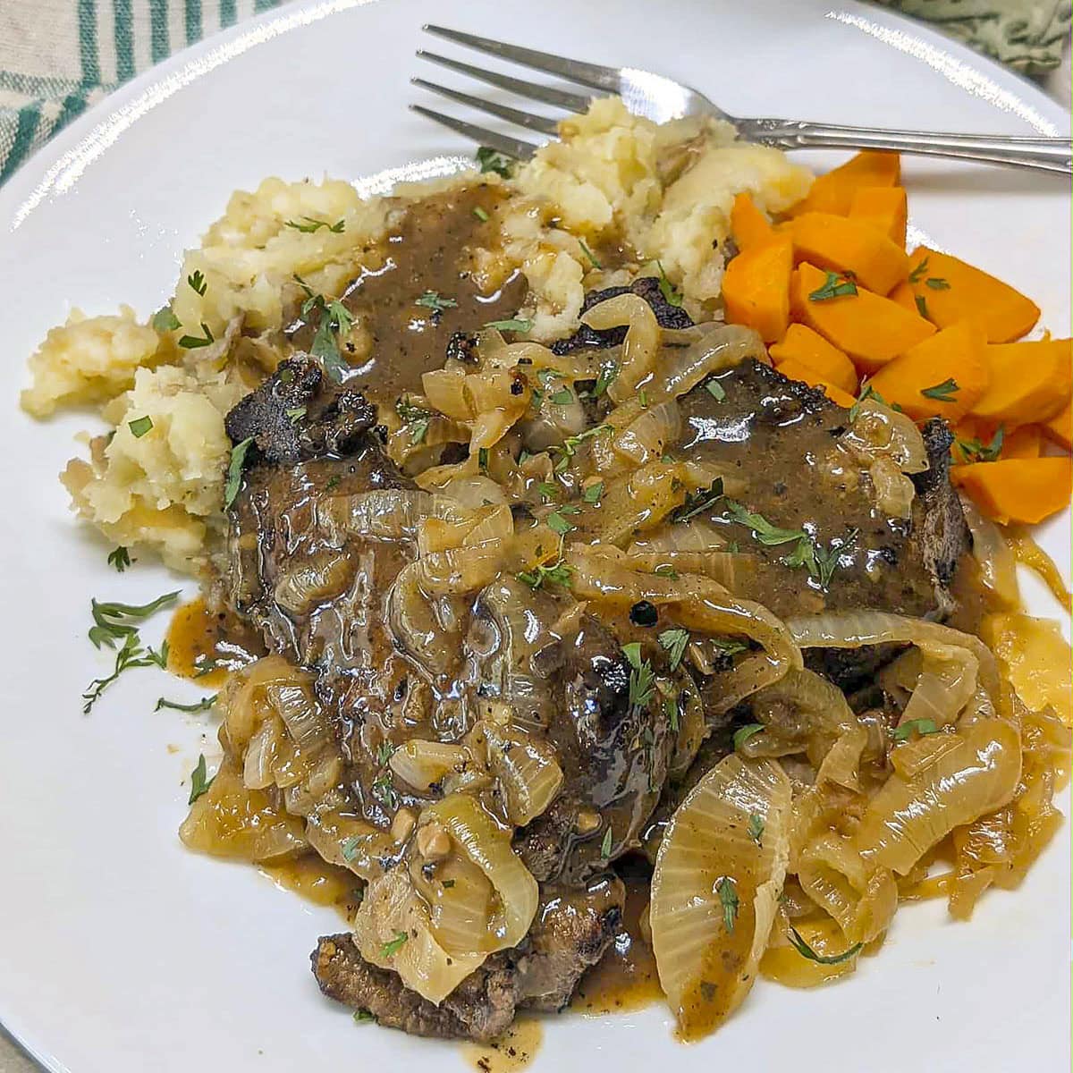 Beef Liver and Onions That Actually Tastes Good (No Lies)