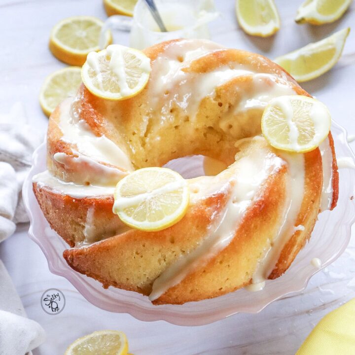 Classic lemon bundt cake square image.