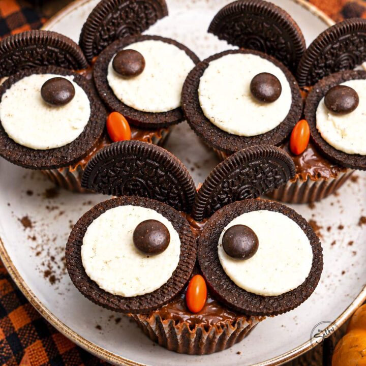Easy Owl Cupcakes with Oreos